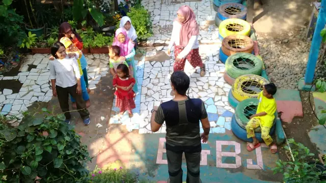 Cerita Putri Sampah dan Sebidang Lahan Hijau di Bantar Gebang