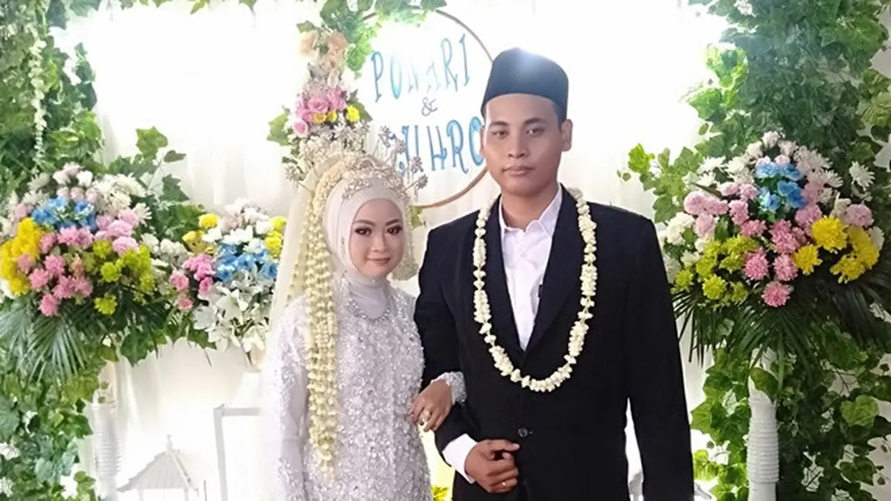6 Momen Pernikahan Ponari Si Dukun Cilik, Banjir Ucapan dari Warganet