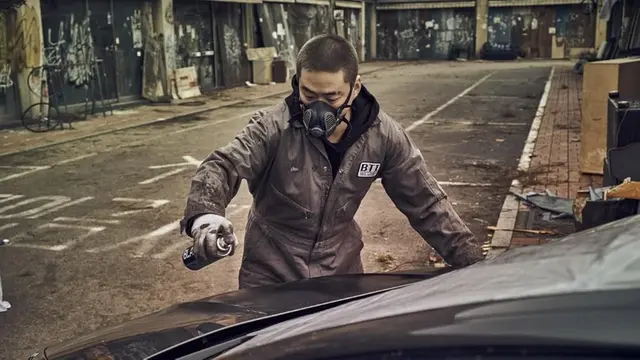 Time to Hunt (2020)