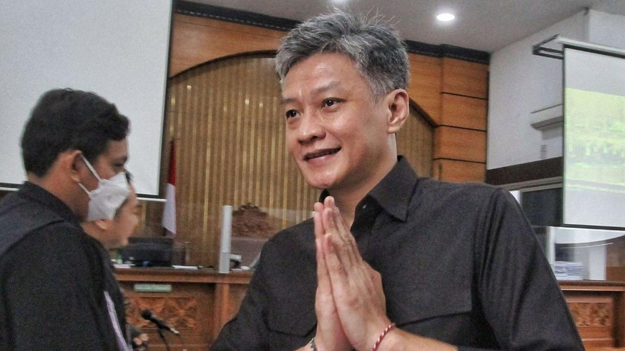 Potret Terkini Hendra Kurniawan Mantan Jenderal Polisi Anak Buah Ferdy Sambo, Berambut Putih Rayakan Imlek