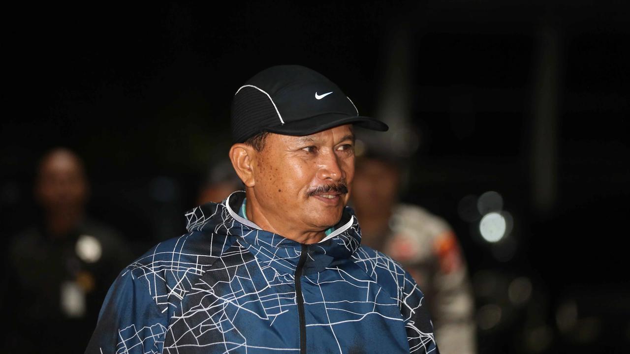 FOTO: Wali Kota Madiun Maidi Tiba di Gedung Merah Putih KPK Usai Terjaring OTT