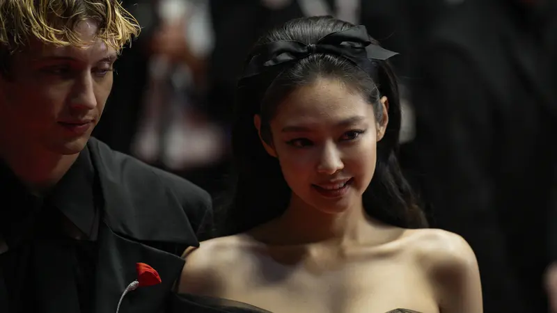 Troye Sivan dan Jennie