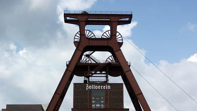 Indahnya Zollverein Ketika Estetika Arsitektur Modern Bertemu Pertambangan Global Liputan6 Com Documents similar to estetika arsitektur. indahnya zollverein ketika estetika