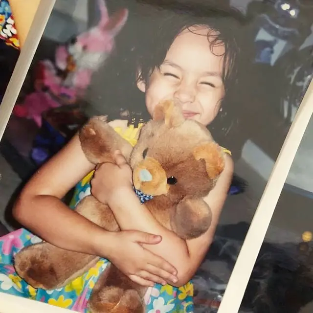 Genap Berusia 27 Tahun, Ini 7 Potret Lawas Chelsea Islan yang Mencuri Perhatian