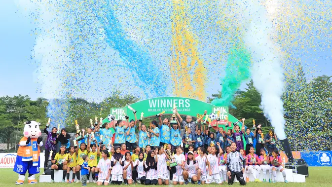 Dramatis, SDN 073 Pajagalan B dan SDN 075 Jatayu Pertahankan Gelar Juara MilkLife Soccer Challenge Bandung 2025