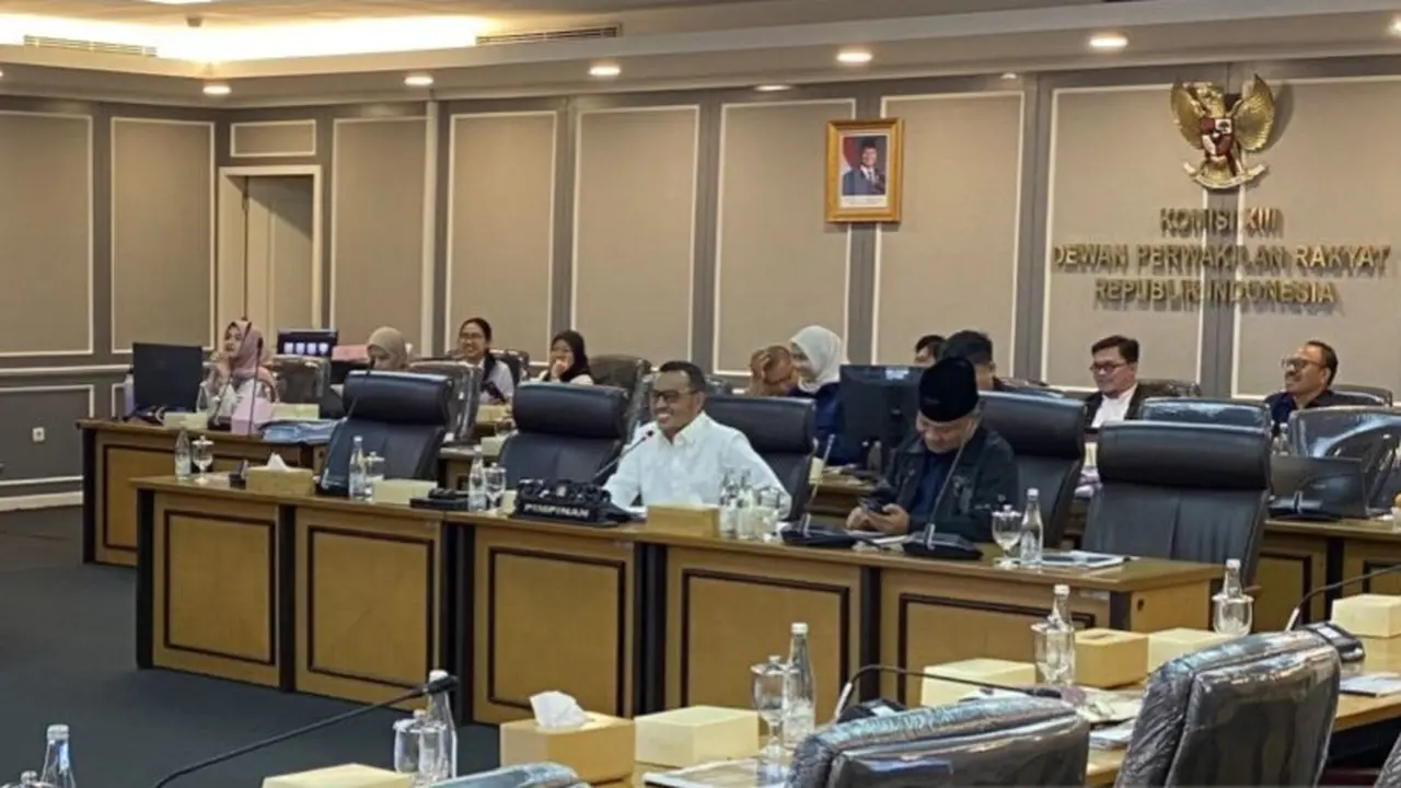 Rapat kerja Komisi XIII DPR RI bersama pemerintah di Gedung DPR, Jakarta, Rabu (17/6/2026).