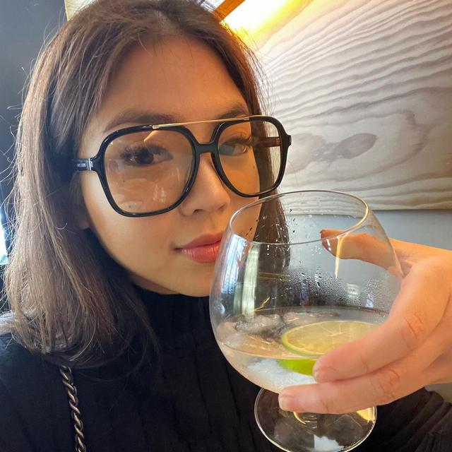 6 Potret Clarissa Tanoesoedibjo Adik Valencia Tanoe, Sudah Sukses di Usia Muda