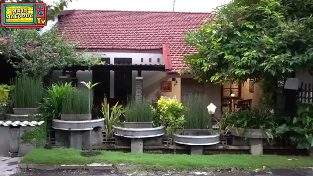 Rumah Masa Kecil Maia Estianty (Foto: YouTube MAIA ALELDUL TV)