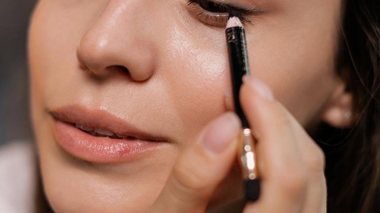 1. Eyeliner