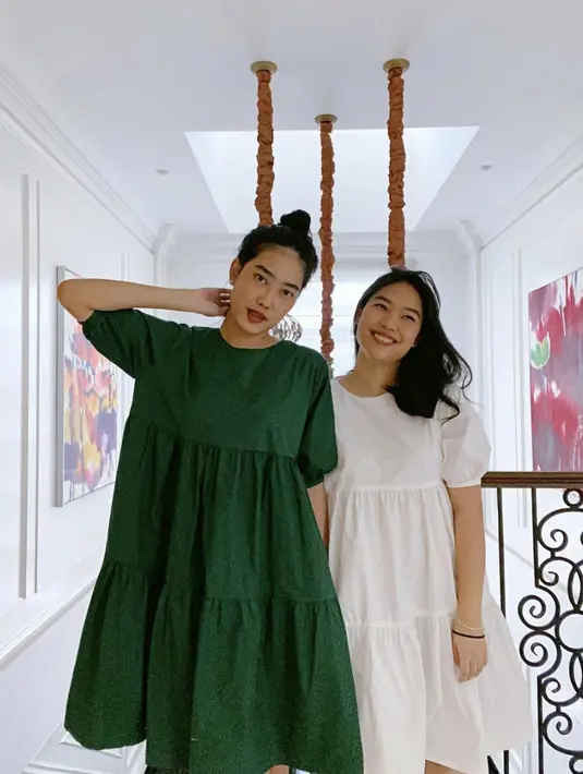 Keduanya memiliki gaya fashion yang seru dan memiliki ciri khas yang menampilkan karakter masing-masing. [Foto: Instagram/ @Kalya Islamadina]