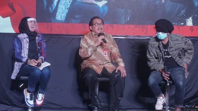 Takaeda, Lobow, dan Rio Ricardo tampil di acara musik tak biasa. Ketiga penyanyi tersebut naik panggung dengan memperkenalkan nilai-nilai Pancasila (ist)