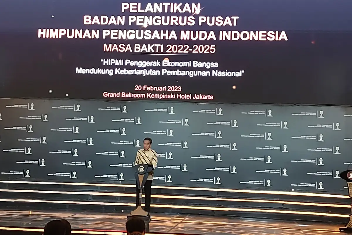 Presiden Joko Widodo atau Jokowi dalam Pelantikan Pengurus BPP Hipmi, di Grand Ballroom Kempinski, Jakarta, Senin (20/2/2023).