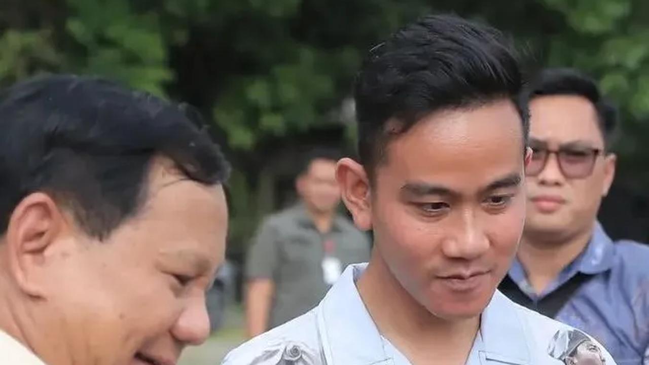 Kini, Gibran telah ditunjuk menjadi bakal Cawapres untuk mendampingi bakal Capres Prabowo Subianto dalam Pilpres 2024 mendatang.<br>