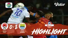 Babak Penyisihan #ShopeeLiga1 yang mempertemukan #KaltengPutra vs #PersibBandung pada hari Jumat malam (01/11/2019) dengan skor 0-...