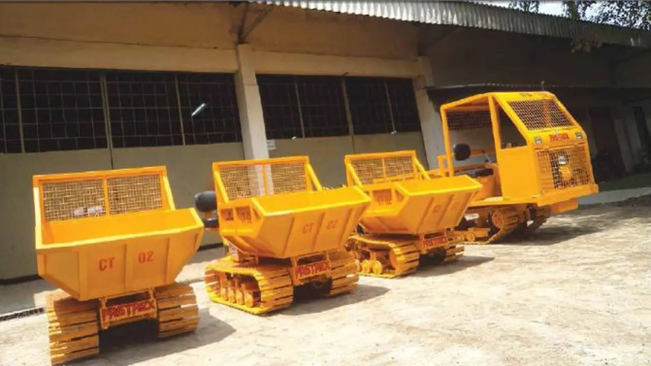 Alat Angkut Buah Sawit TBS Fastrex CT02. Kredit: Kemenristekdikti