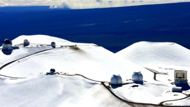 7 Gunung Tertinggi di Tata Surya