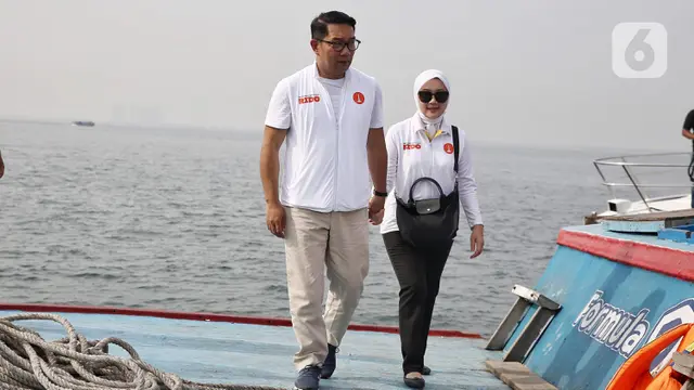 Bersama Istrinya Atalia Praratya, Cagub DKI Jakarta Nomor Urut 1 Ridwan Kamil Berkampanye di Empat Pulau
