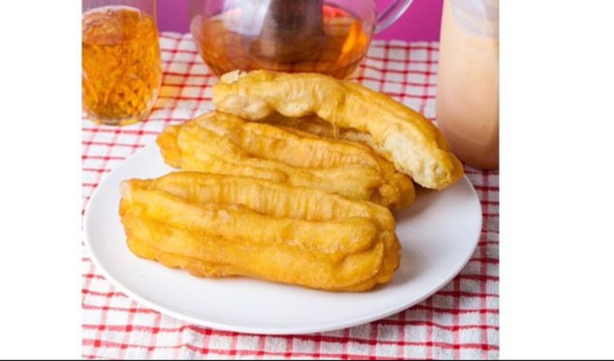 Cakwe Kue Khas Tiongkok