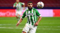 7. Nabil Fekir. Gelandang Real Betis asal Prancis ini belum mencetak 1 gol pun dari situasi bola mati untuk Betis. Namun di tim sebelumnya, Lyon ia telah mencetak 6 gol dan kemampuannya disejajarkan dengan pendahulunya, Juninho Pernambucano. (AFP/Gabriel Bouys)