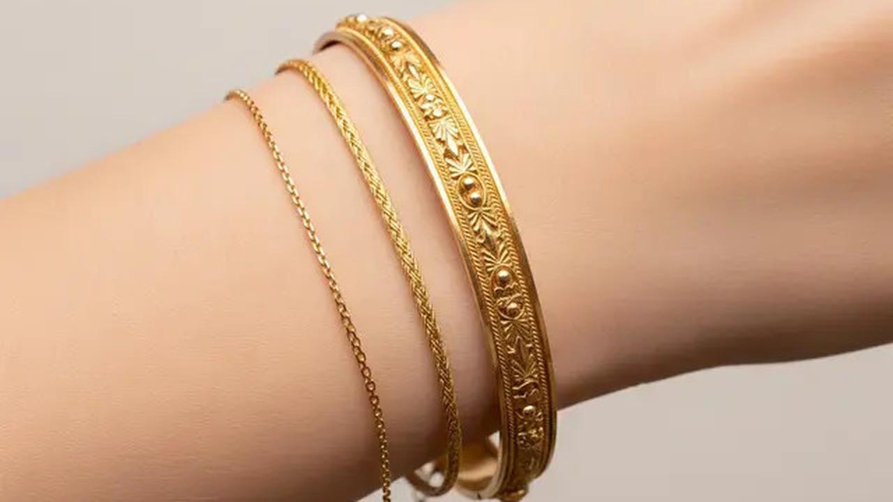 Tennis Bracelet hingga Beaded, Inspirasi Gelang Manis untuk Pergelangan Mungil