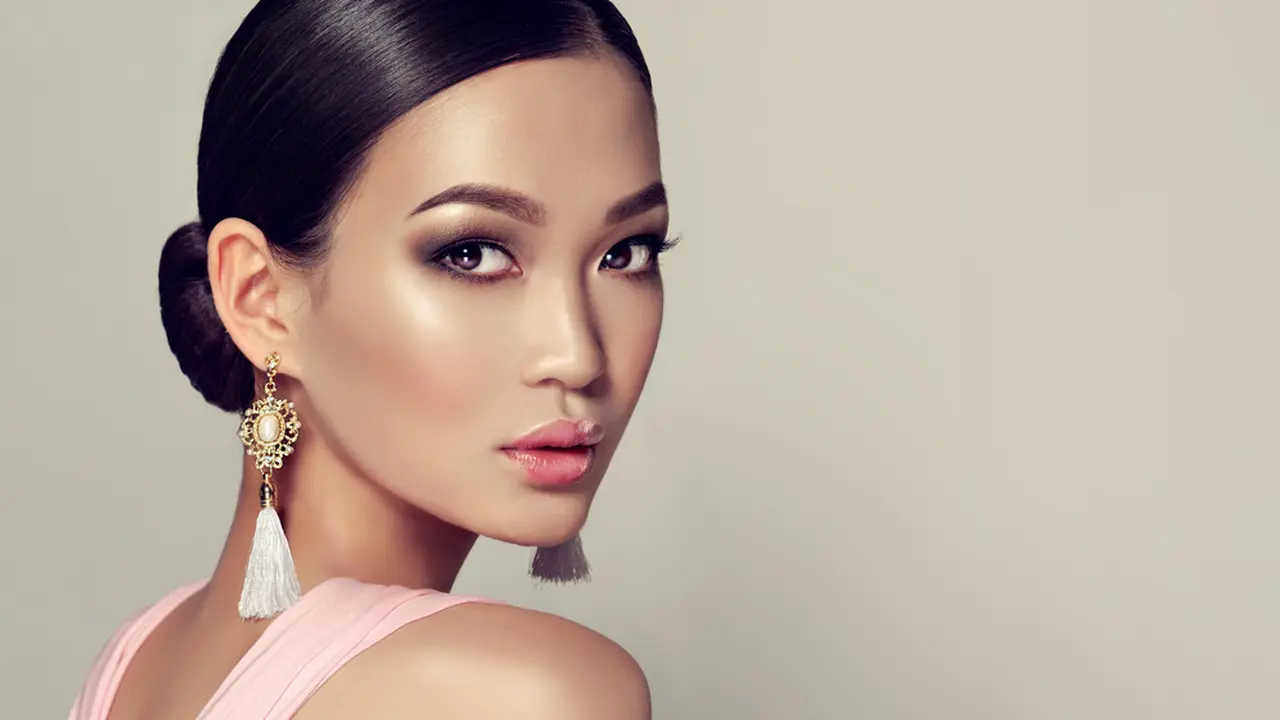 30 Model Perhiasan Emas dan Perhiasan Berlian Terbaru untuk Percantik Diri Sepanjang Tahun