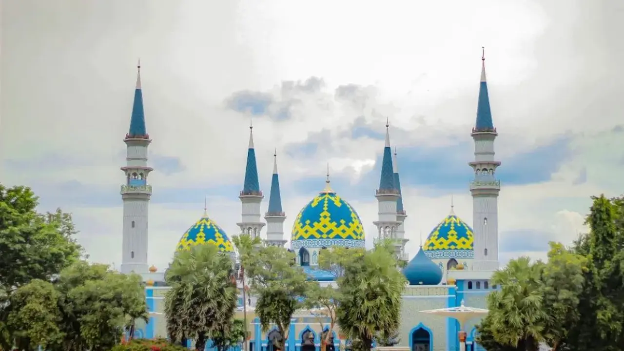 Masjid Agung Tuban, salah satu wisata religi di Tuban Jawa Timur