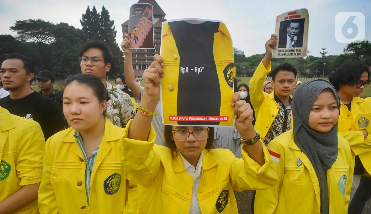 Namun, pihak UI tetap menetapkan biaya pendidikan tertinggi Rp17,5 juta sampai Rp20 juta kepada mayoritas maba. (merdeka.com/Arie Basuki)