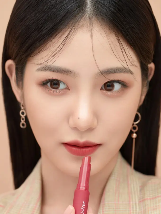 innisfree Vivid Cotton Stick