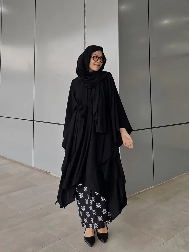 Fashion Hack ala Rena Sonia (Instagram/@renasoniaa)