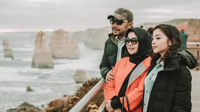 Momen Kedekatan 6 Seleb dengan Ayah Sambungnya, Kompak Banget