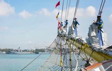 FOTO: KRI Bima Suci Lanjutkan Misi Diplomasi di Singapura