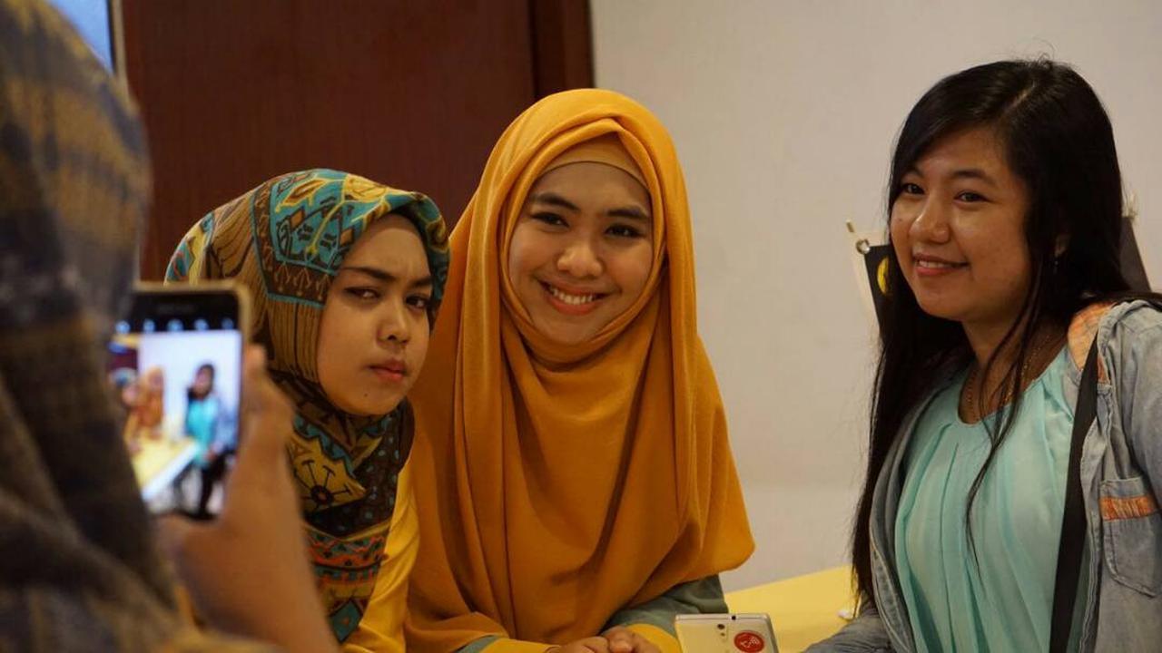 Ria Ricis dan Oki Setiana Dewi