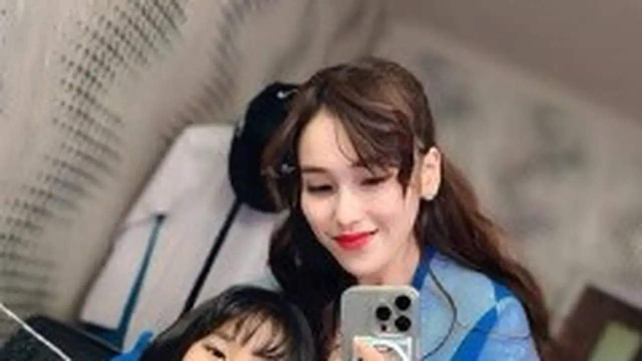 Potret Ayu Ting Ting dan Bilqis (Sumber: Instagram/ayutingting92)