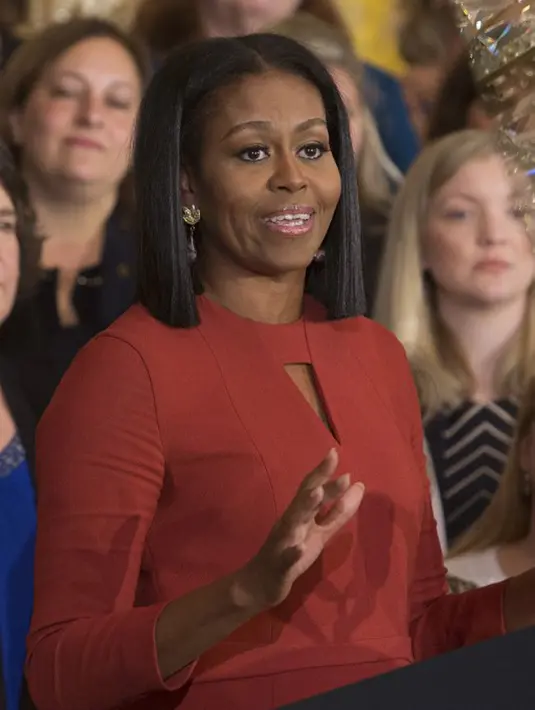 “Aku merasa seperti sedang menangis saat ini. Aku belum pernah terpikir soal perasaan ini. Aku merasa 8 tahun sudah cukup,” ucap Michelle saat diwawancara. (AFP/Bintang.com)