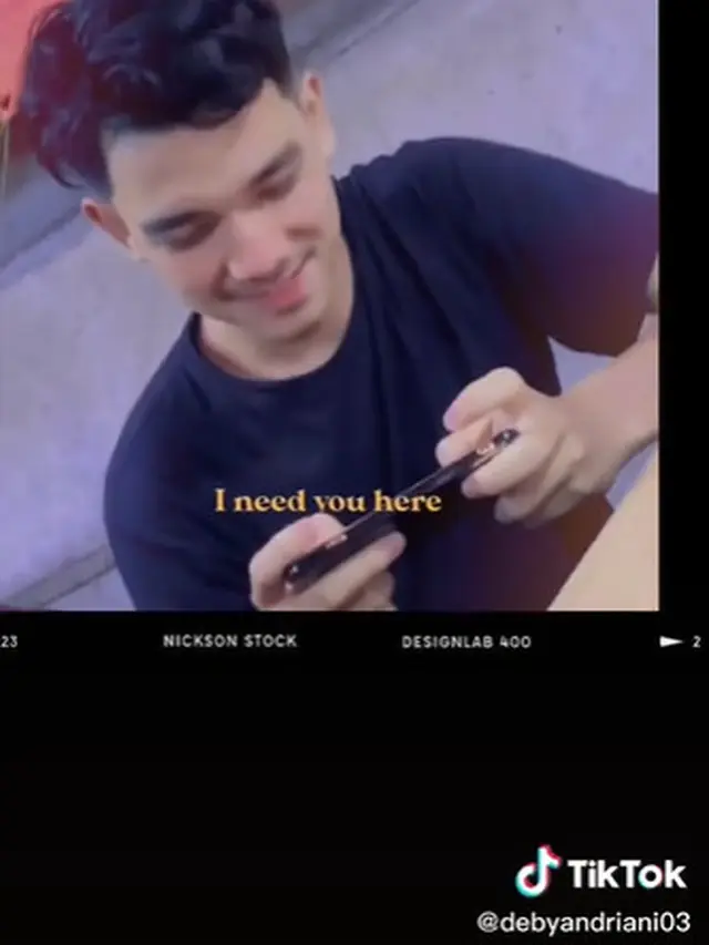 Viral Penjual Ayam Geprek Ini Mirip Stefan William, Bikin Salah Fokus