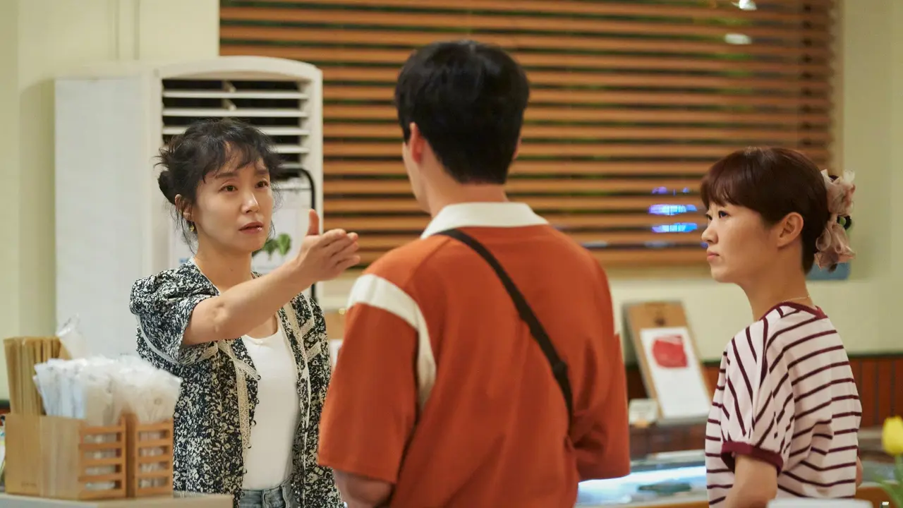Crash Course in Romance. (tvN via Soompi)