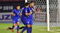 Teerasil Dangda dkk. di timnas Thailand yakin bisa mengalahkan Myanmar di Yangon pada semifinal leg pertama Piala AFF 2016. (Bola.com/AFF Suzuki Cup)