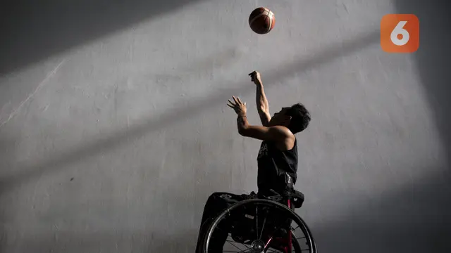 Latihan Basket Kursi Roda