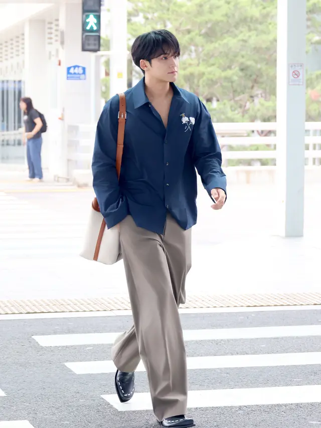 Adu Gaya Airport Look Han So Hee, MINGYU, dan Kimberley Anne, Mana yang Jadi Favorit?