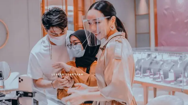 Segera Bertunangan, Ini 6 Momen Lesty Kejora dan Rizky Billar Beli Cincin