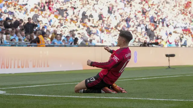 Foto: Gol Dua Wonderkid MU Bawa Setan Merah Pecundangi Man City untuk Rebut Piala FA ke-13 Sepanjang Sejarah
