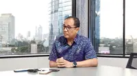 Mantan pejabat Direktorat Jenderal Pajak Kementerian Keuangan (DJP Kemenkeu) Rafael Alun Trisambodo saat wawancara khusus dengan Liputan6.com, Kamis (30/3/2023). Rafael berbicara soal kasus yang tengah membelitnya di KPK. (Liputan6.com/Fachrur Rozie)fa