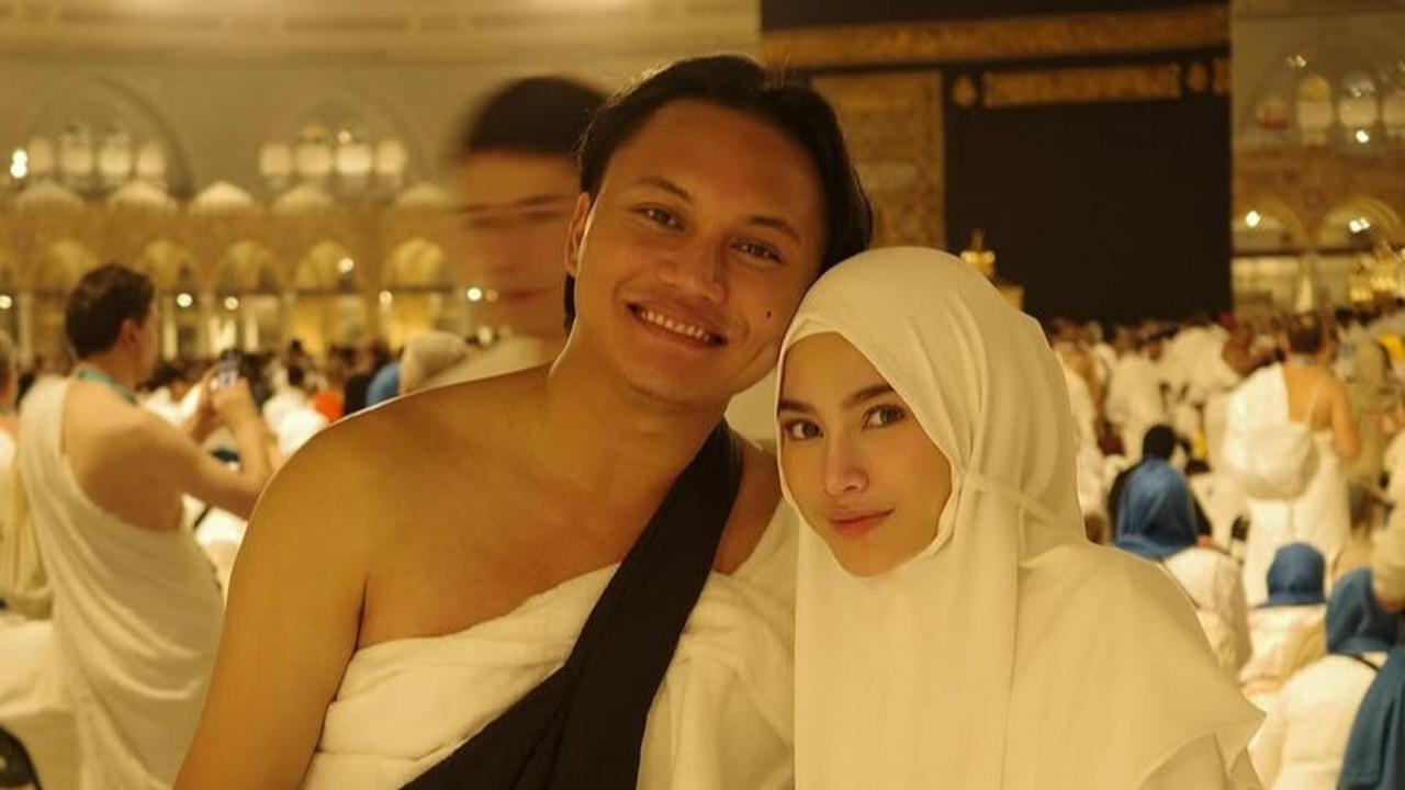 Cantik Kebangetan, Potret Mahalini Berhijab Selama Umrah Tuai Banyak Pujian - Bikin Kagum & Didoakan Istiqamah
