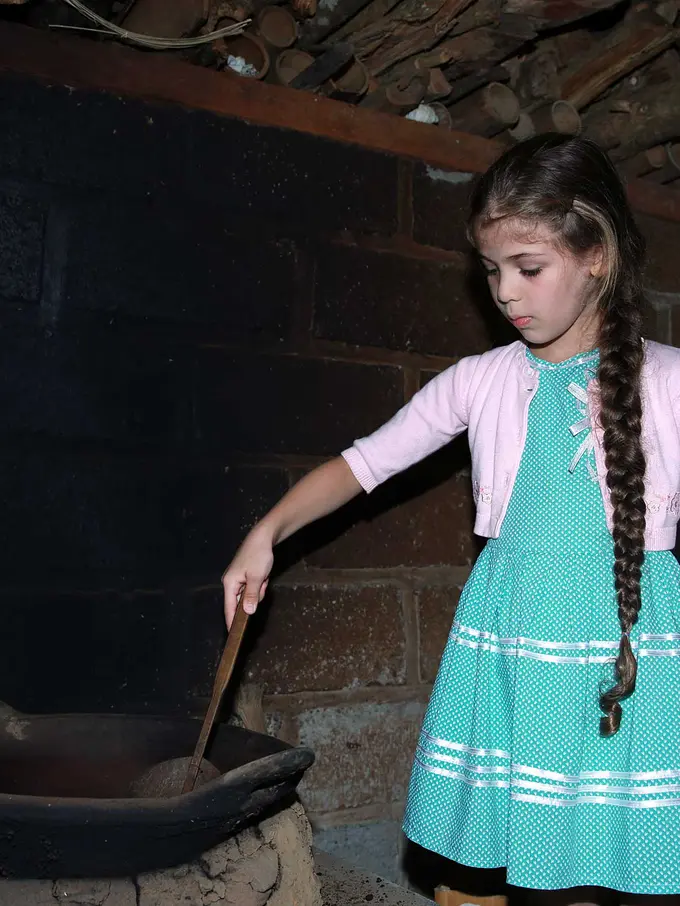 Isabella Damla Guvenilir a.k.a Elif