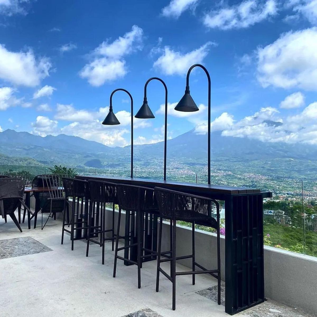 13 Tempat Makan Estetik di Malang