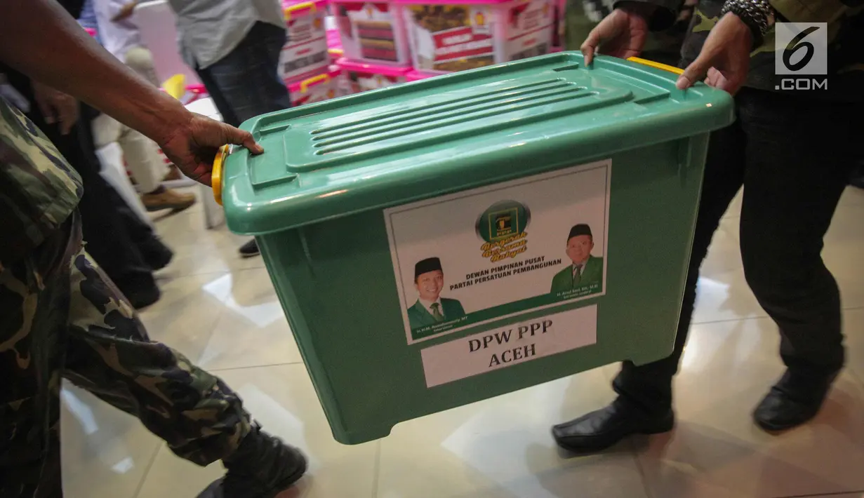 Kamis (12/10). PPP kubu Romi secara resmi mendaftar sebagai peserta pemilihan umum 2019. (Liputan6.com/Faizal Fanani)