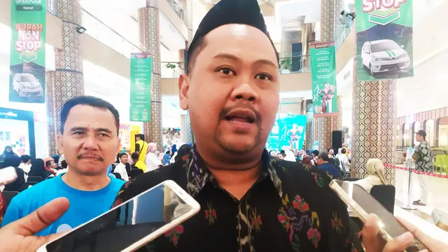 Bupati Gresik Gus Yani di acara peringatan Hari Autis Sedunia. (Liputan6.com/Dian Kurniawan)