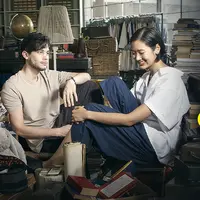 Film Happy Old Year (Dok. Vidio)