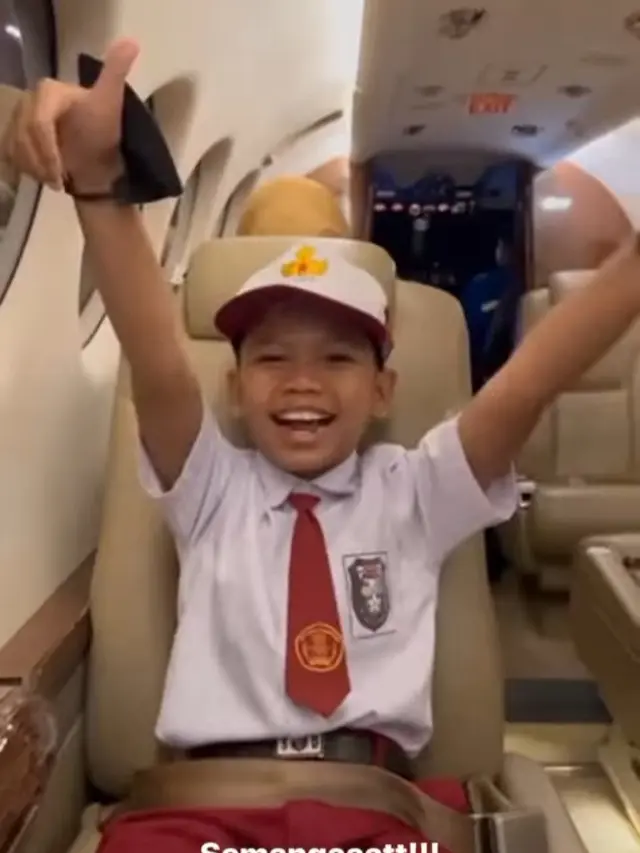 Farel Prayoga Berangkat Sekolah Naik Pesawat Jet