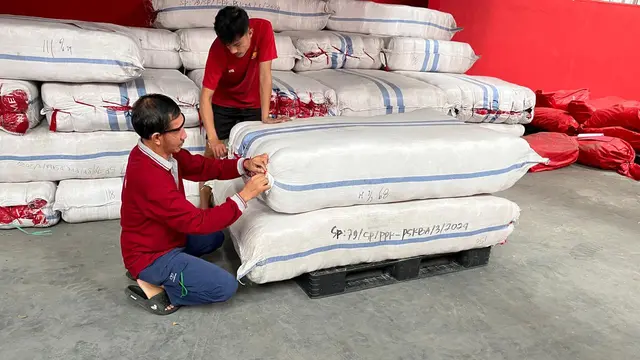 Kemensos Kirim Bantuan Logistik Rp 1 Miliar untuk Korban Banjir di Sulsel